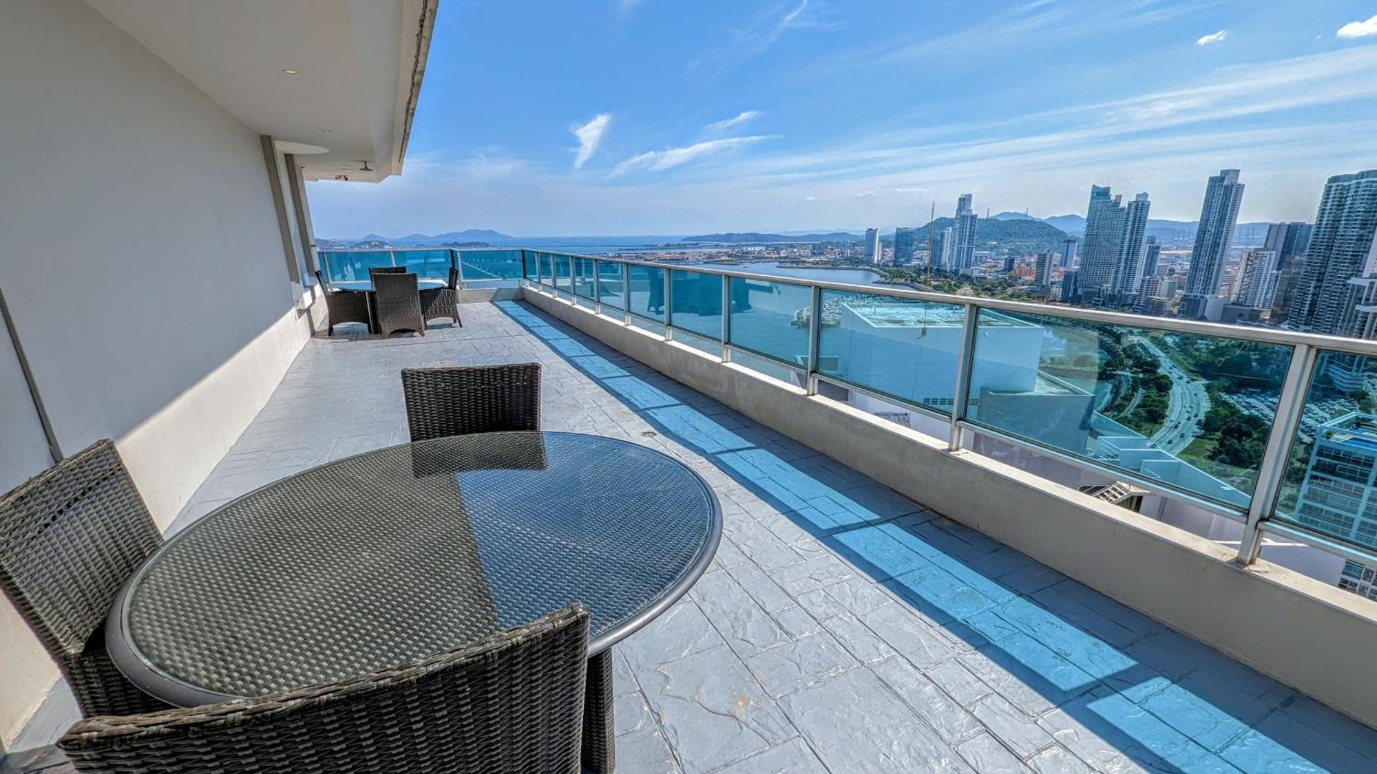 Yc 3602 L Apartamento 2Br En Av Balboa ปานามาซิตี้ ภายนอก รูปภาพ